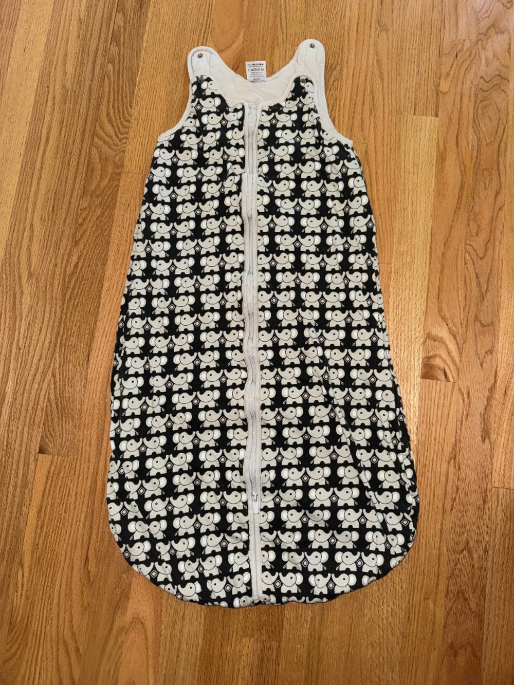 Baby Deedee- elephant print sleep sack- size L- TOG 2.5
